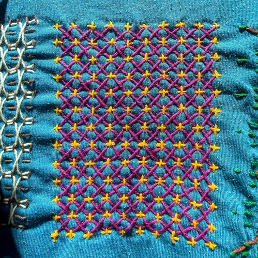 Weavings . Minimal Mending Series