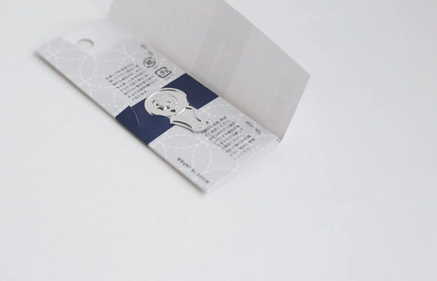 Daruma - Sashiko Needles w/ Threader